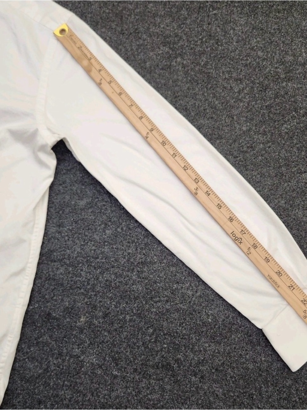 Quince White Long-Sleeve Dress Shirt - Picture 6 of 6